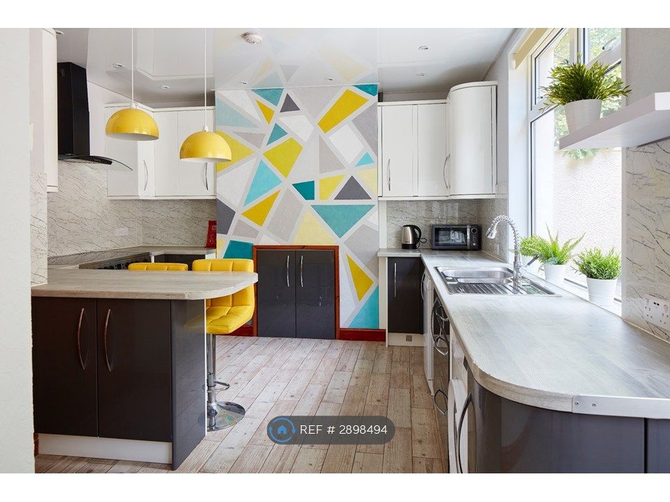 Property photo 1 of 14 Kitchen