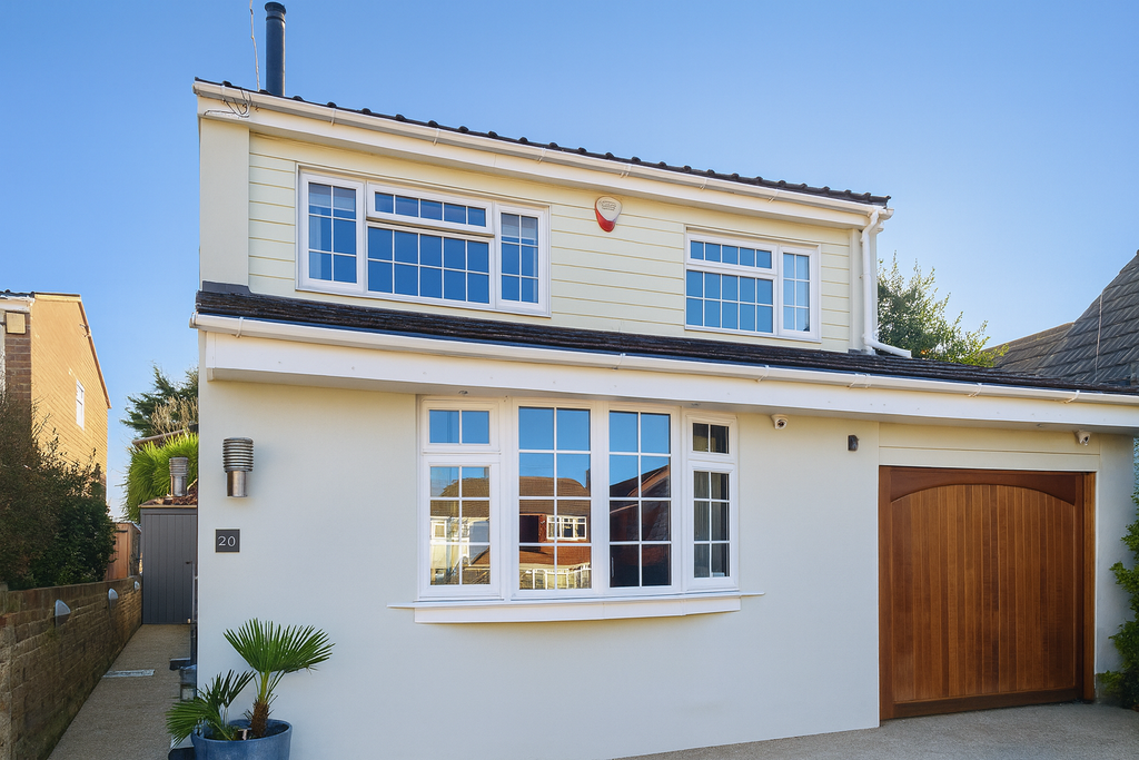 Property photo 1 of 12 Front (Exterior)