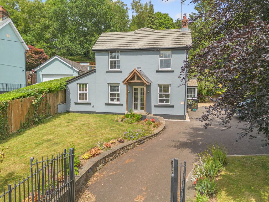 Property photo 1 of 45