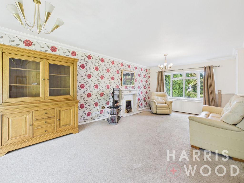 Property photo 2 of 29 4888042
