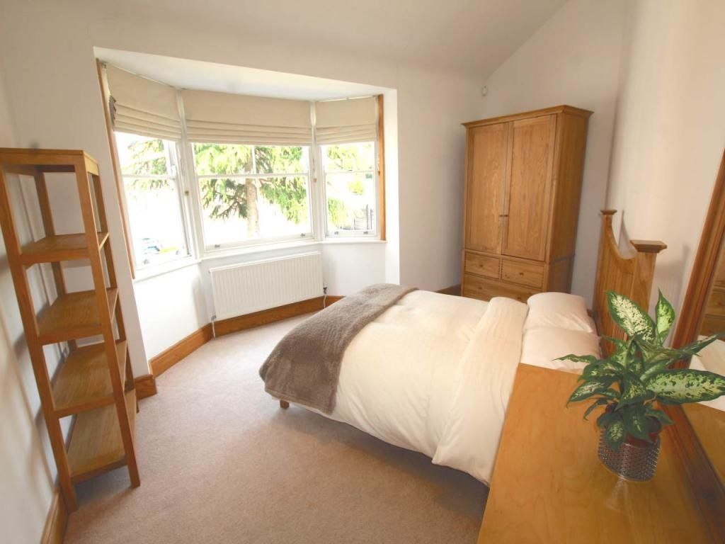 Property photo 3 of 10 Picture No. 02