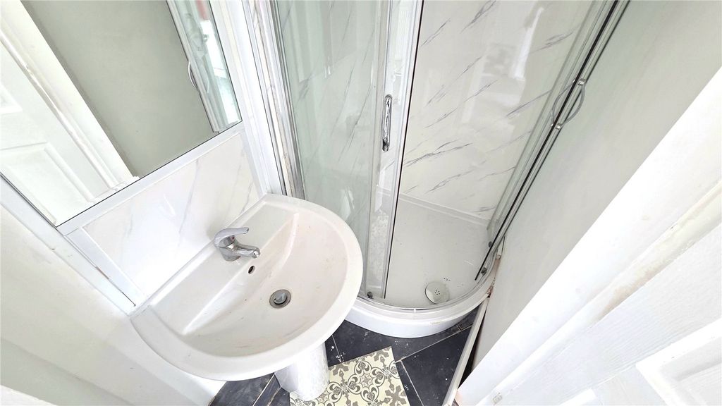 Property photo 3 of 14 Picture No. 01