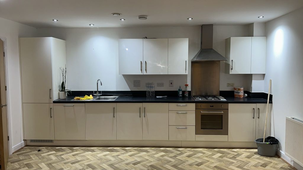 Property photo 1 of 5