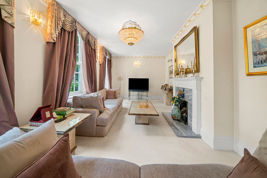 Additional image 9 of 8 bed property for saleLarchlands, Larch Avenue, Sunnigdale, Berkshire SL5, United Kingdom