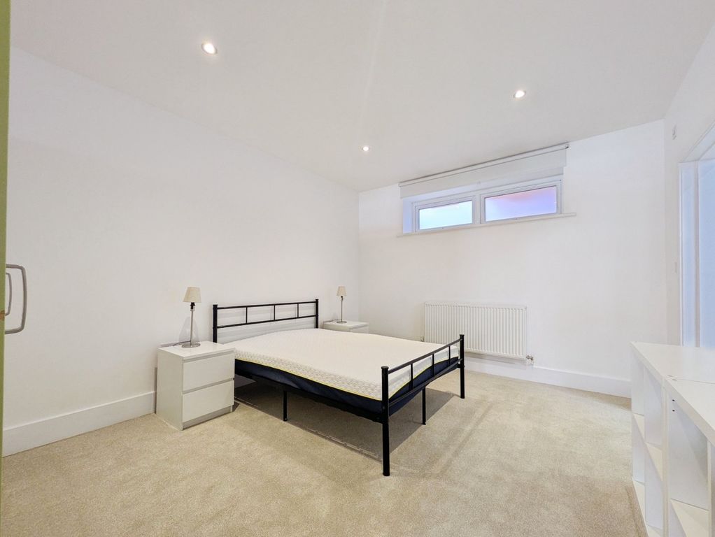 Property photo 3 of 10 Picture No. 29
