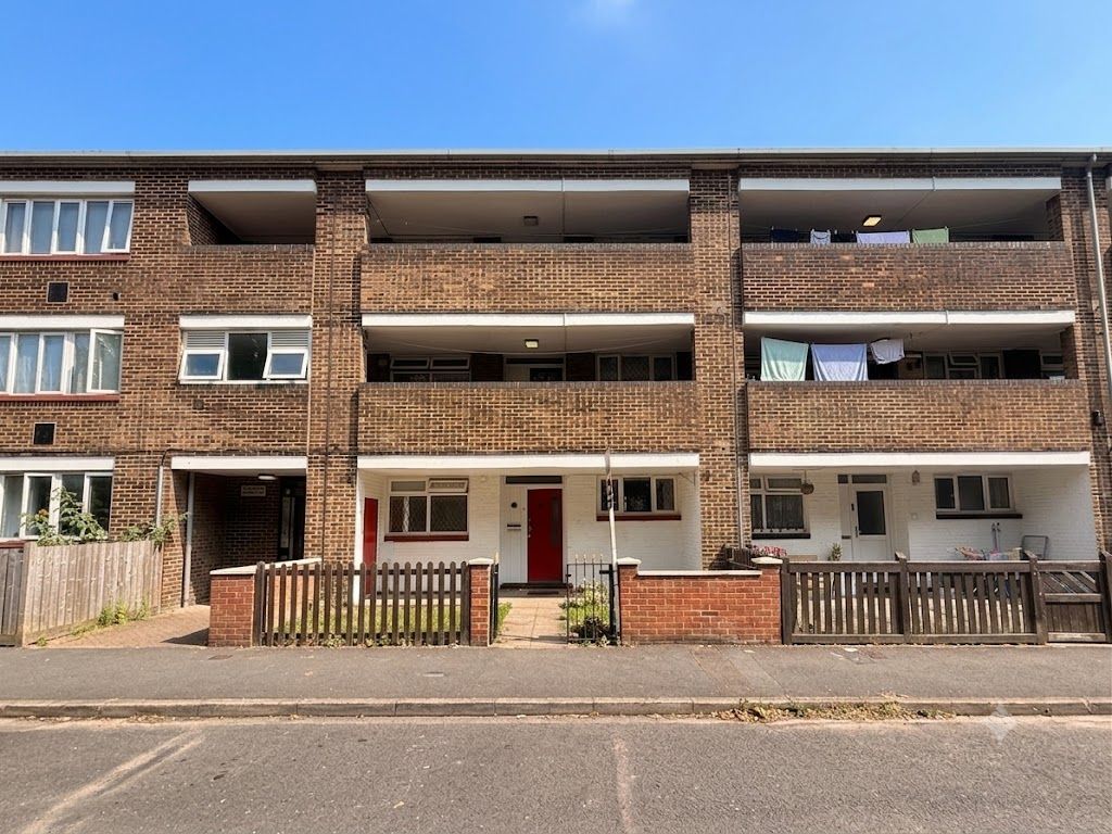 Property photo 1 of 14