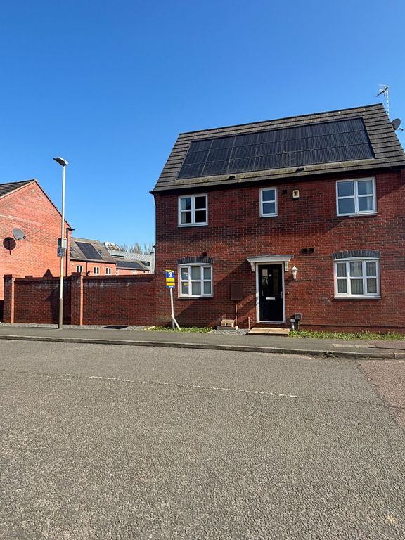 Property photo 1 of 18