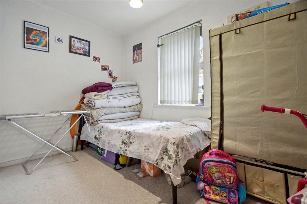 Property photo 3 of 6 Picture No. 01