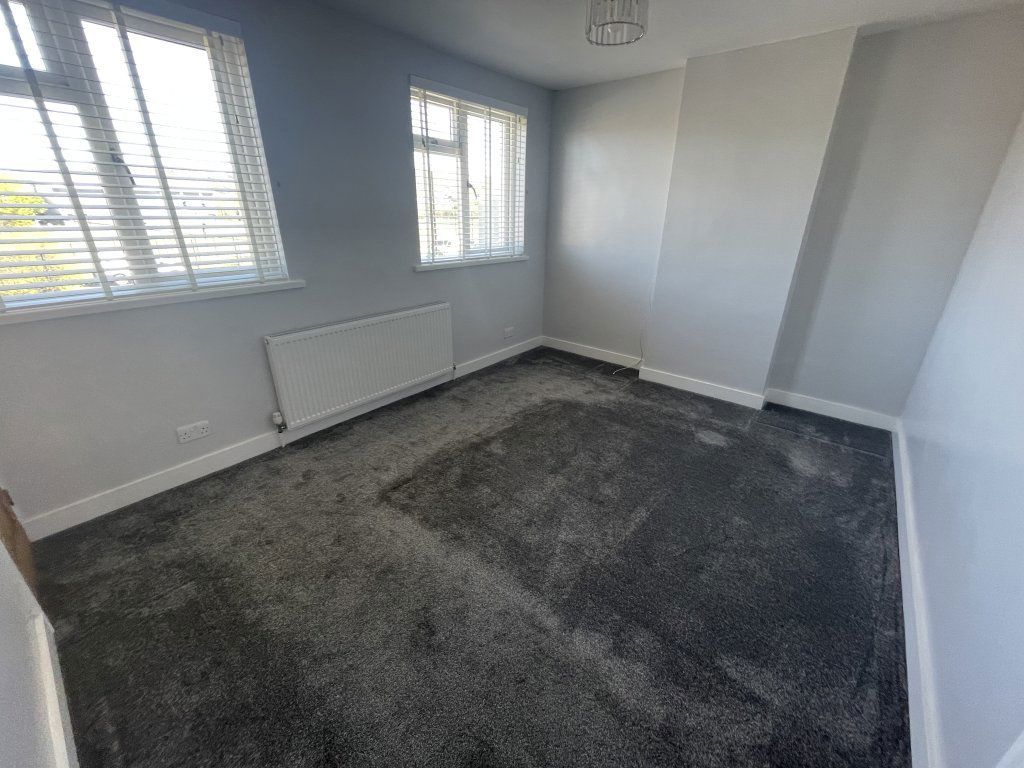 Additional image 5 of 3 bed property to rentSouthdown View, Port Talbot SA12