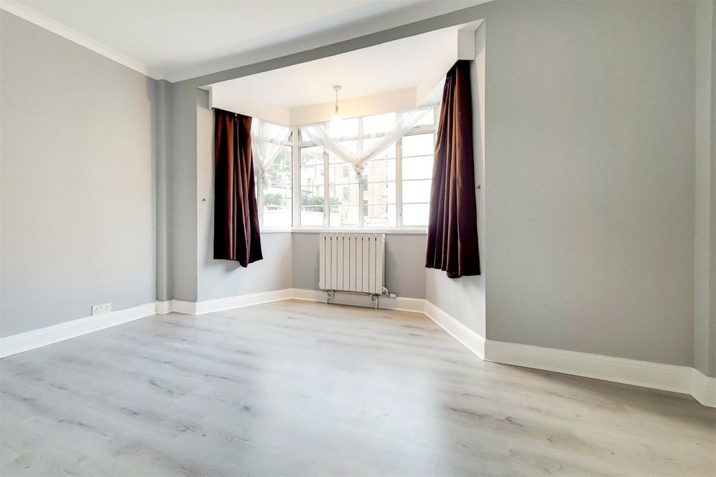 Property photo 2 of 5 Bedroom 2