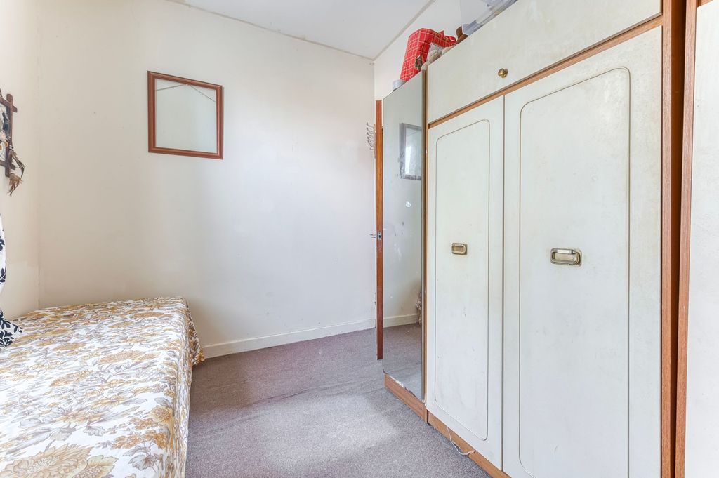 Additional image 7 of 2 bed flat for saleMagdalen Street, Eye IP23
