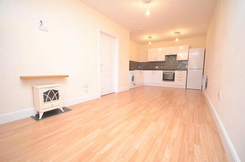 Property photo 3 of 8 Picture No. 06