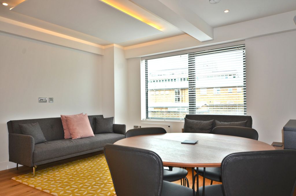 Property photo 3 of 6 Dsc_8330