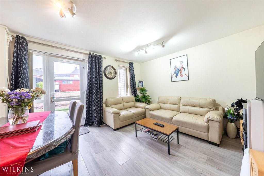 Property photo 3 of 30 Picture No. 22