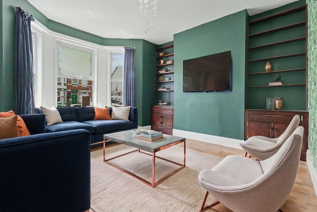 Property photo 3 of 13 Sitting Room With Cg Furniture