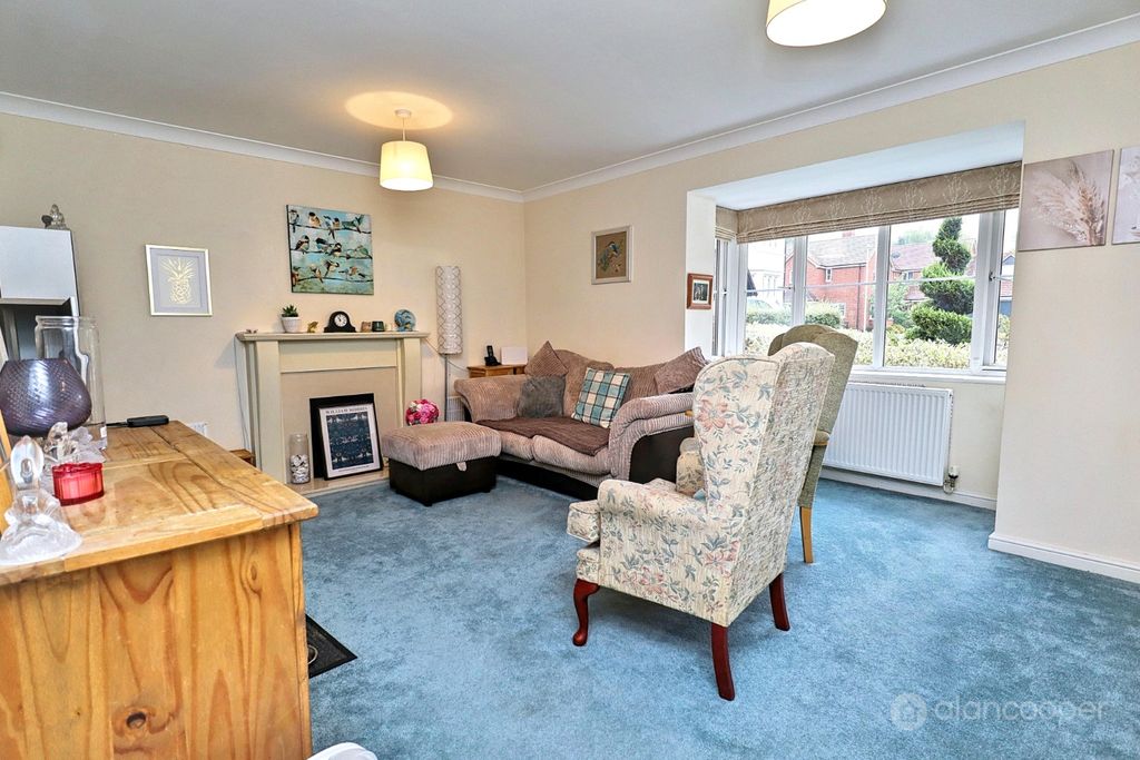 Property photo 2 of 38 5031061