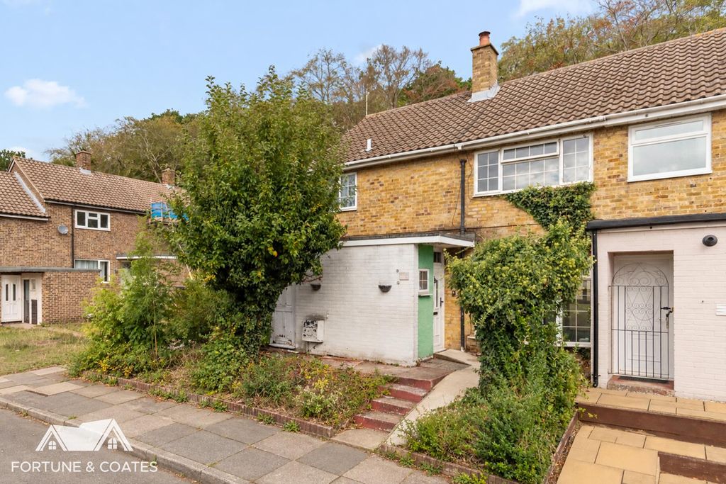 Property photo 1 of 17 Foldcroft_23.Jpg