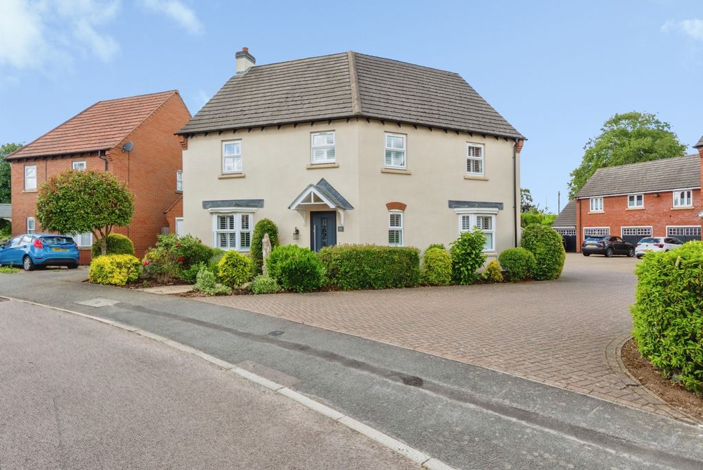Property photo 1 of 24 Pbox-Img.Jpg