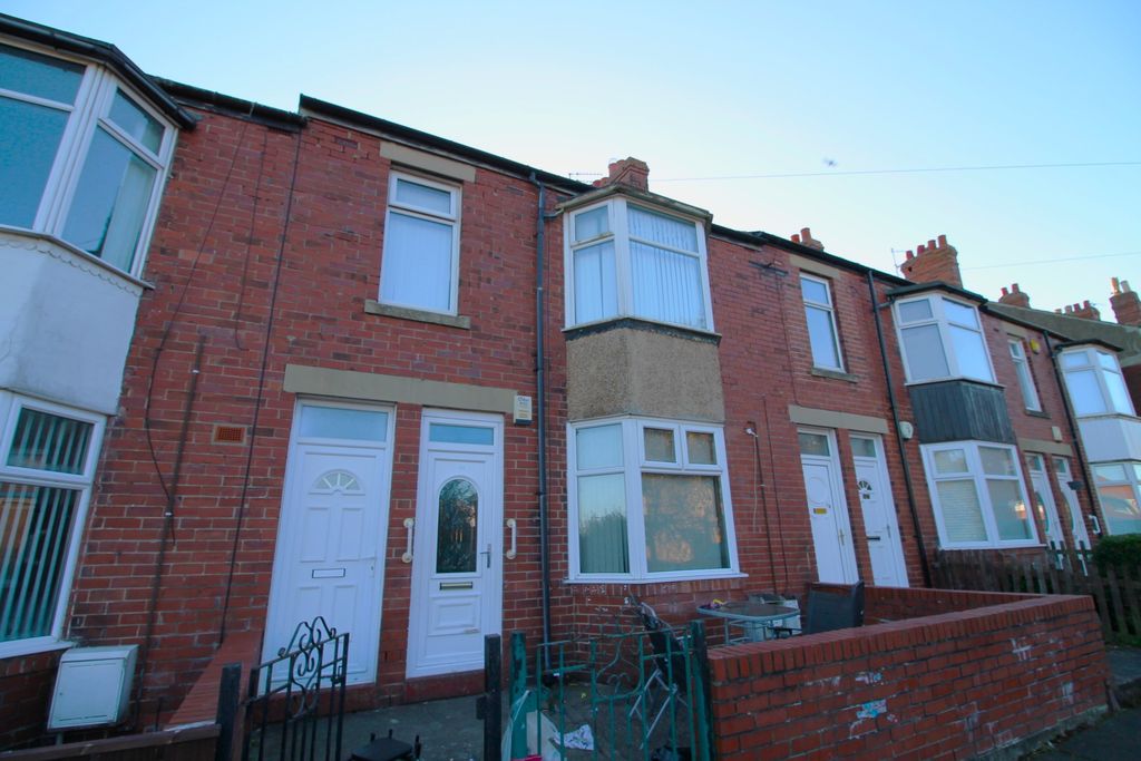 Property photo 1 of 10 External