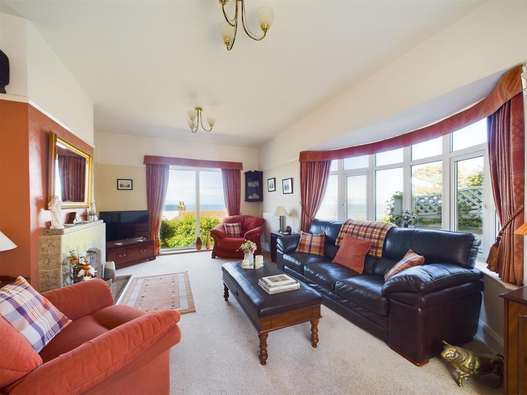 Property photo 3 of 19 Cam01381G0-Pr0119-Still007.Jpg