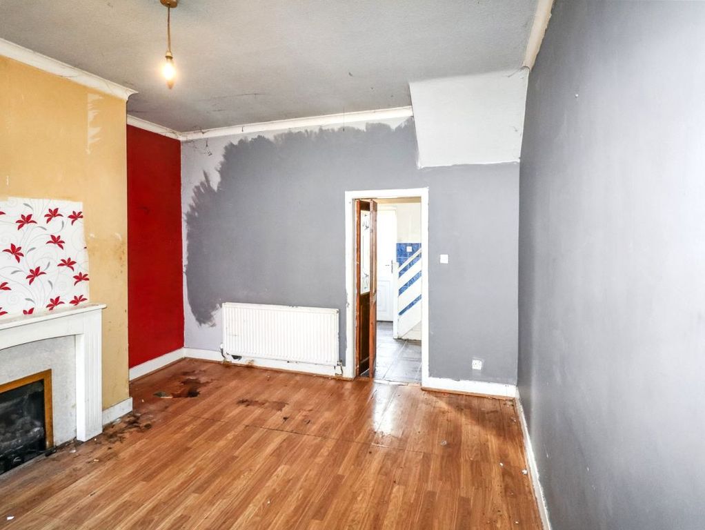 Property photo 3 of 13