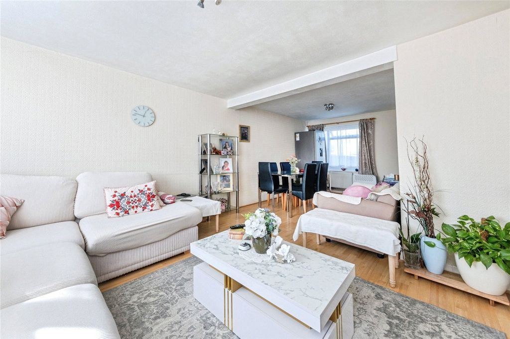Property photo 2 of 10 Picture No. 05