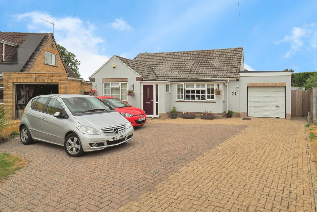 Property photo 1 of 16