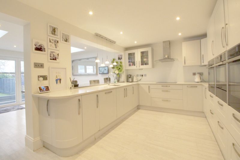 Property photo 3 of 18 Photo 25