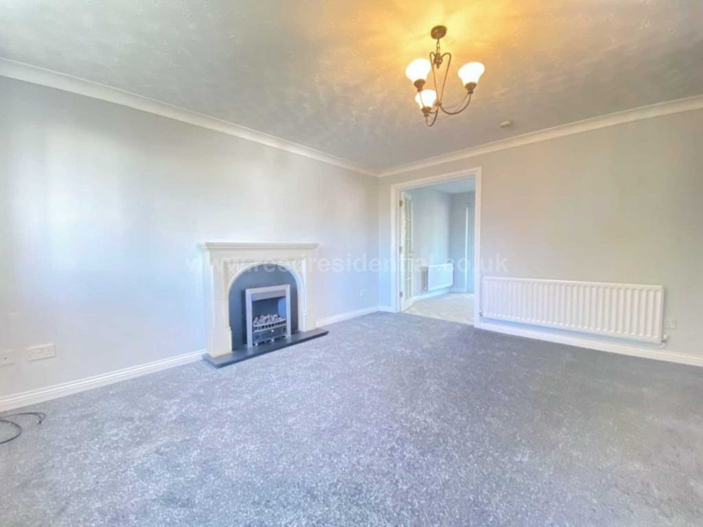 Property photo 2 of 26