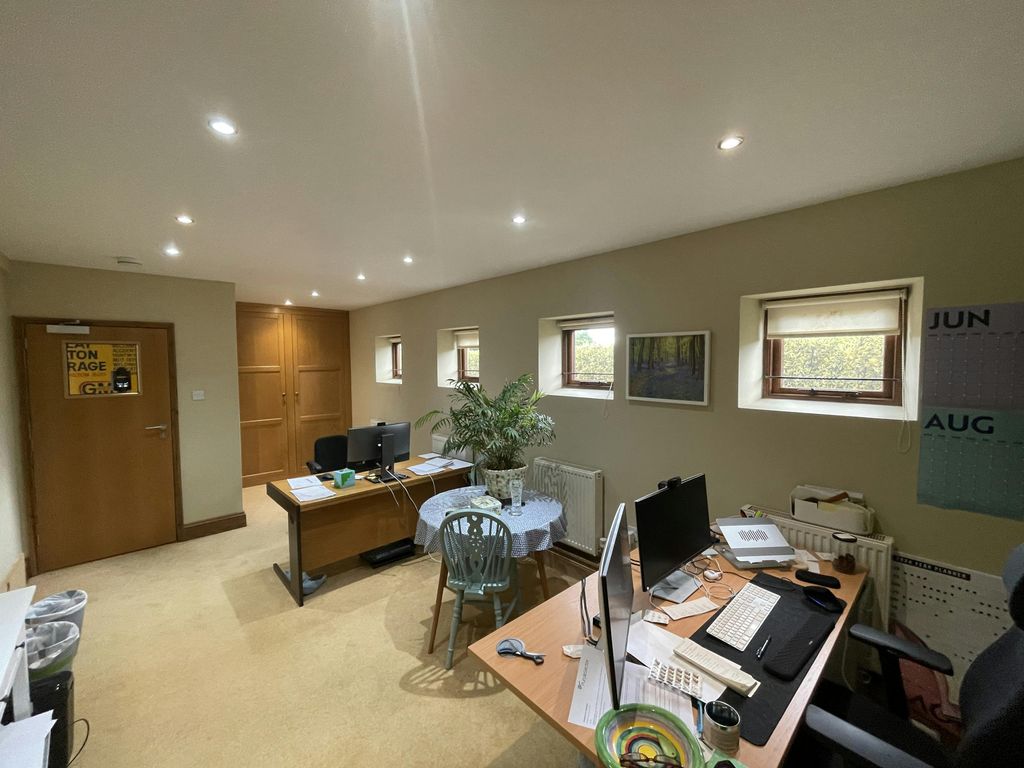 Property photo 2 of 7 Img_4507.Jpg