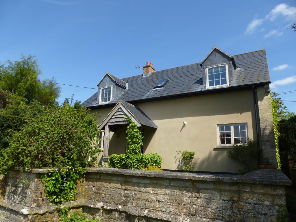 Property photo 1 of 8 Front
