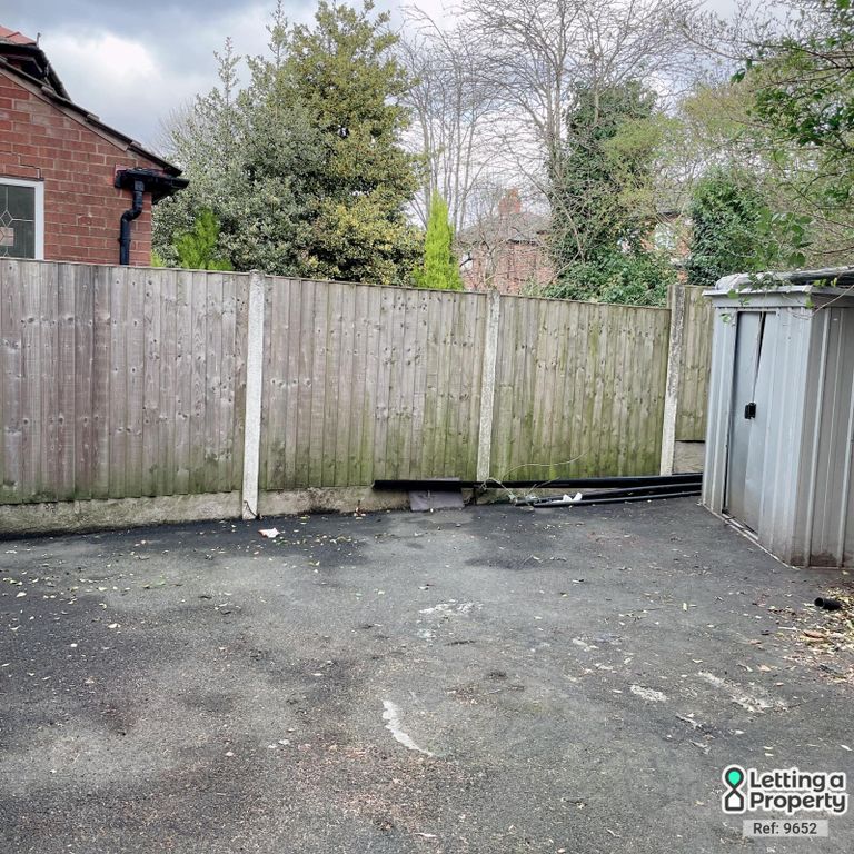 Property photo 3 of 23