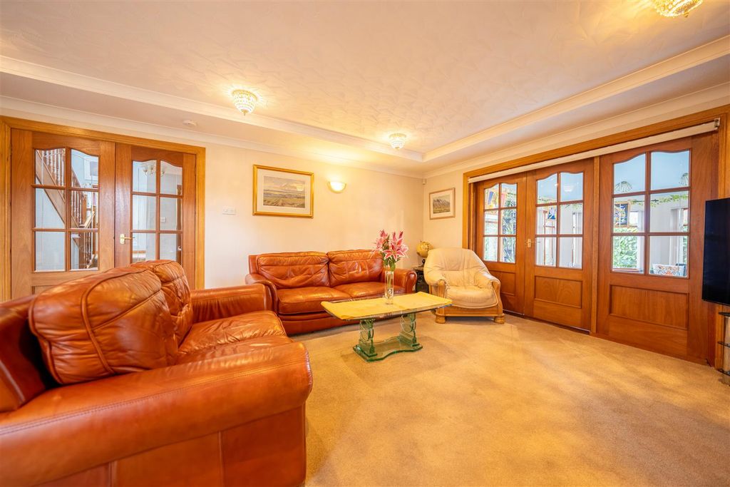 Property photo 3 of 55 Dsc04591-Hdr.Jpg