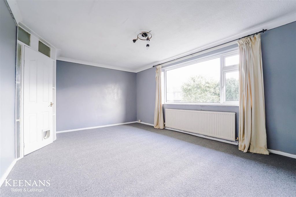 Property photo 3 of 17 2.Jpg