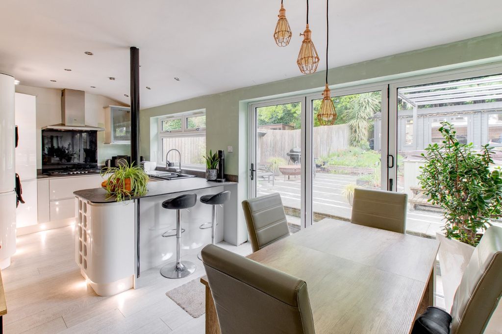 Property photo 2 of 19 Picture No. 19