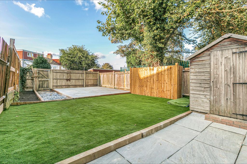Property photo 1 of 19 Picture No. 21