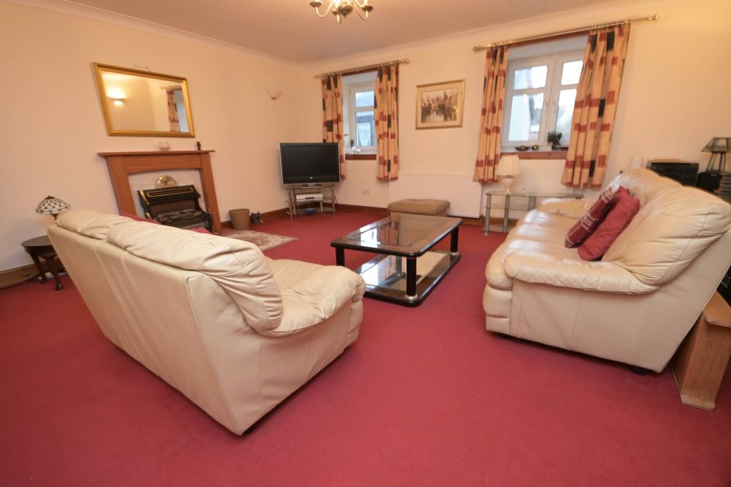 Property photo 2 of 29 3678294