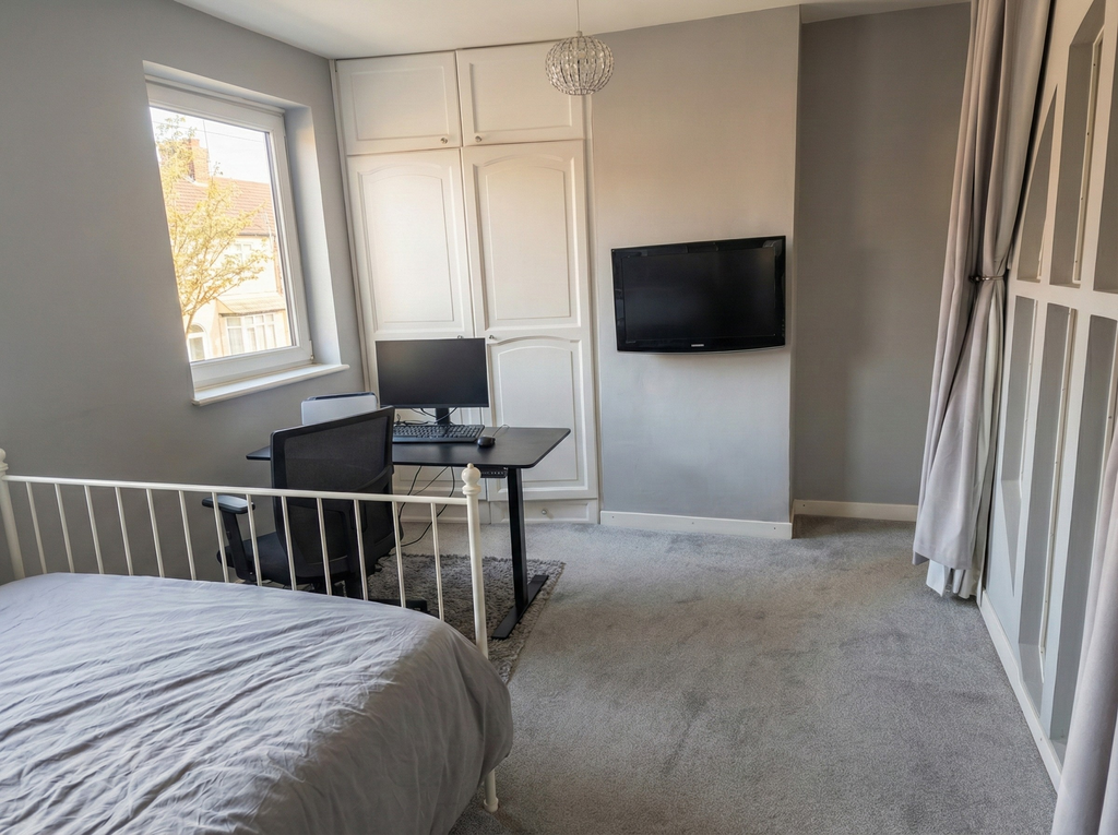 Property photo 3 of 13