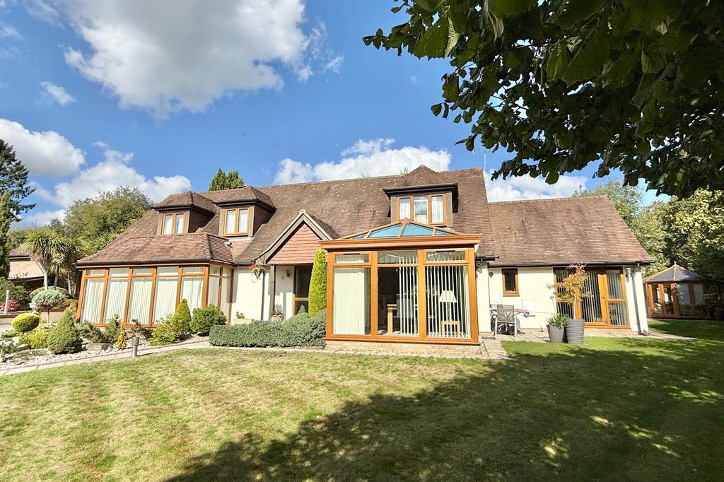 Property photo 3 of 43 Gallery