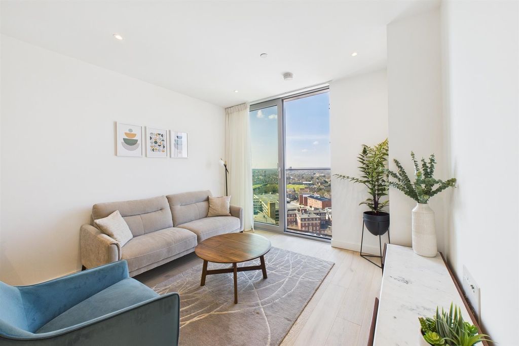 Property photo 1 of 15 Cam02700G0-Pr0262-Still004.Jpg