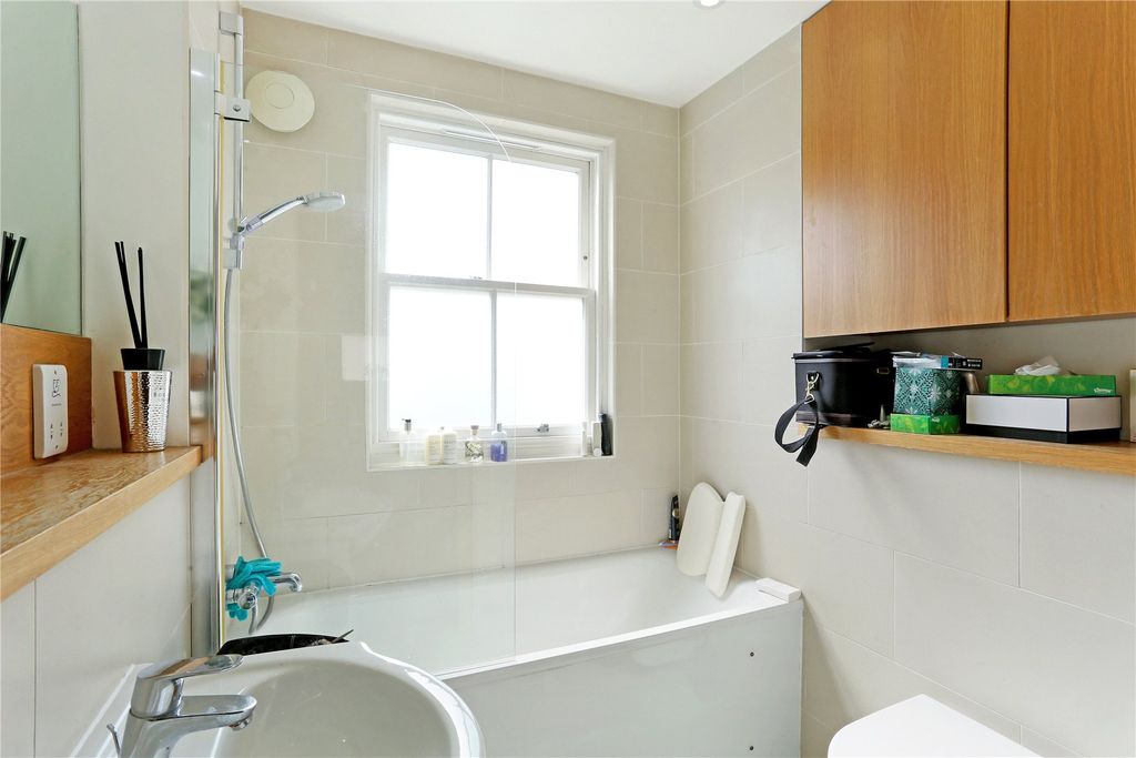 Property photo 2 of 10 Picture No. 03