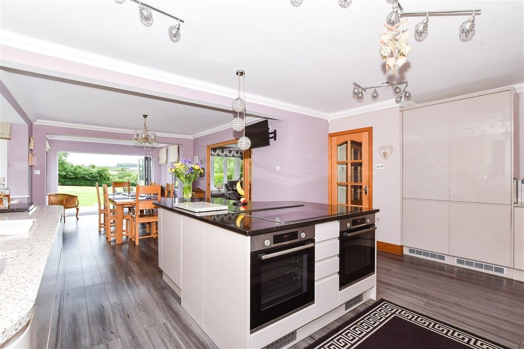 4 bed detached bungalow for saleValley Drive, Loose, Maidstone, Kent ME15