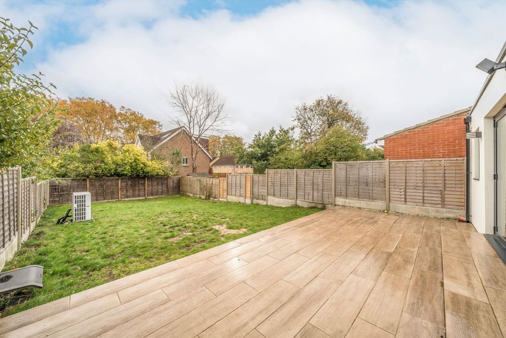 Property photo 3 of 8