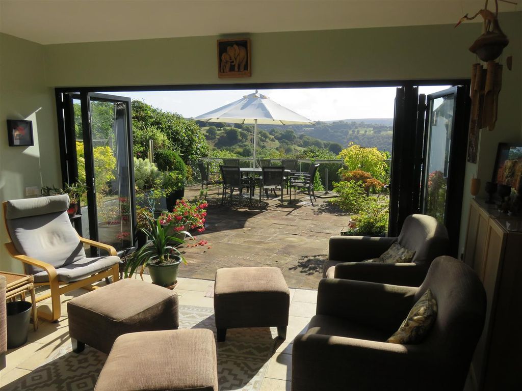Property photo 3 of 118 Ty.Jpg
