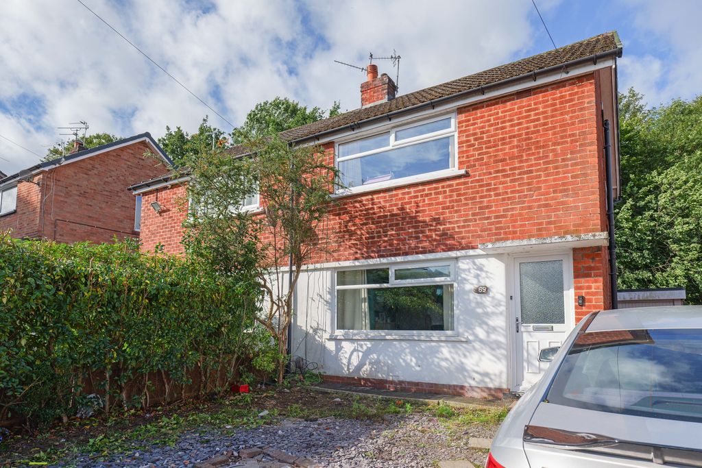 Property photo 1 of 19