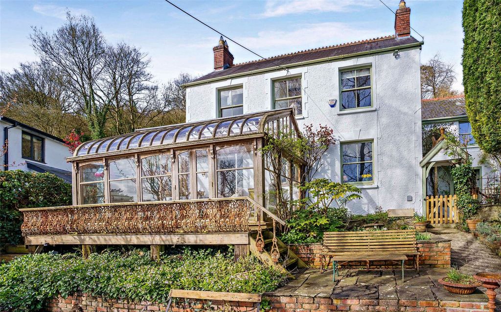 Property photo 1 of 24 Picture No. 02