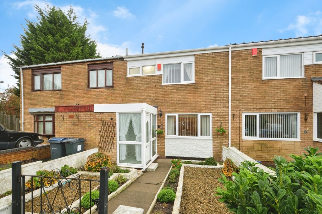 Property photo 1 of 20 Front