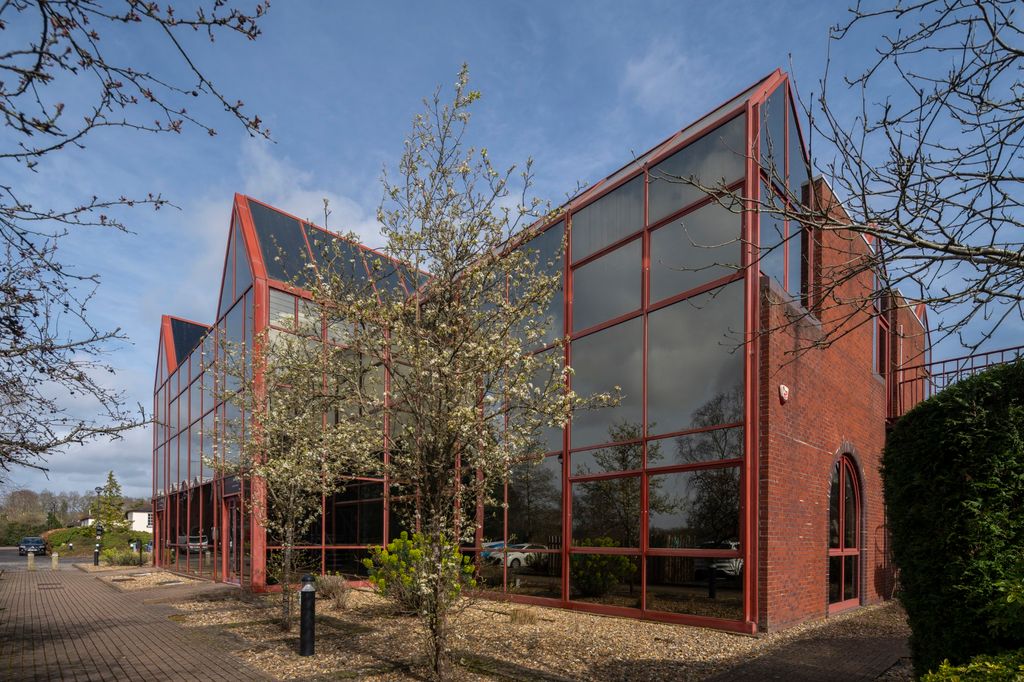 Property photo 1 of 6