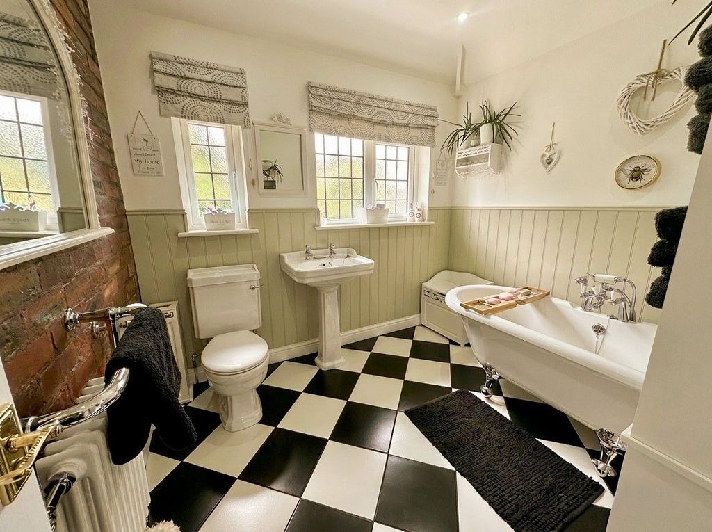 Additional image 26 of 4 bed detached house for saleThe Broadway, Dudley DY1