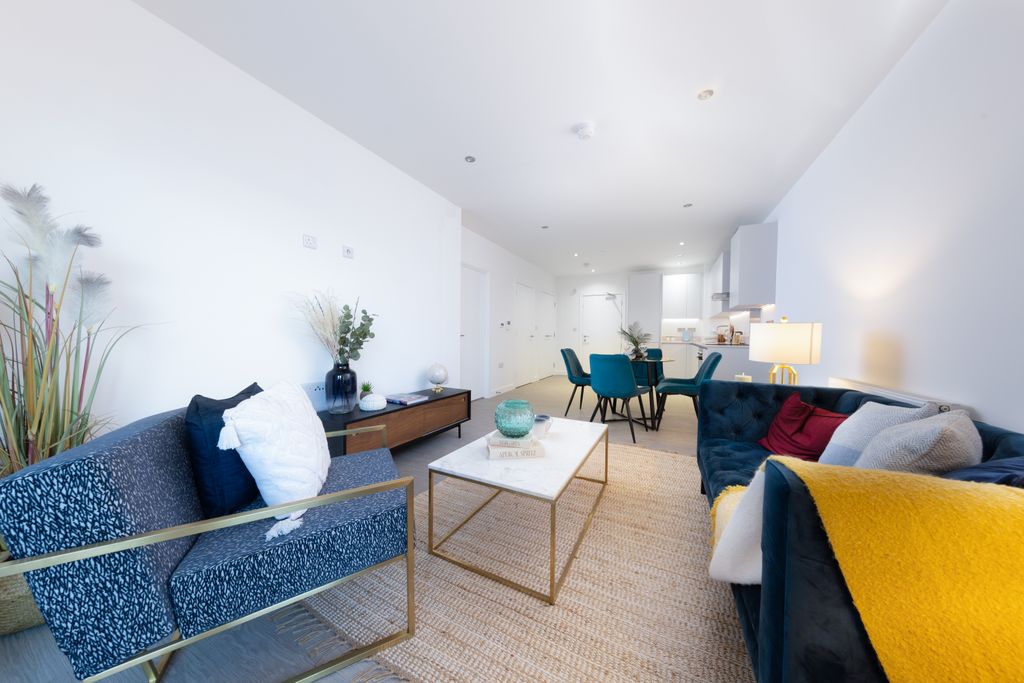 Property photo 1 of 22